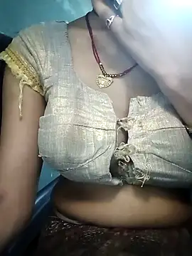 Snapshot of Anusingh899 chatting on May 31, 5:48 am Anusingh899 online show from May 31, 5:48 am