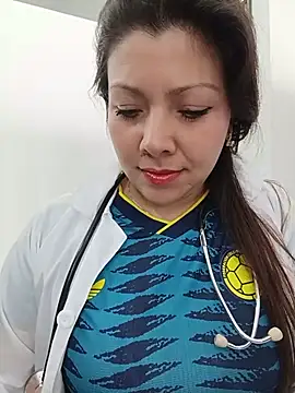 Snapshot of SARA_21- chatting on June 17, 1:01 pm SARA 21- online show from June 17, 1:01 pm