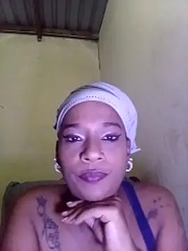 Snapshot of MissyLoveCreator chatting on April 12, 7:46 am MissyLoveCreator online show from April 12, 7:46 am