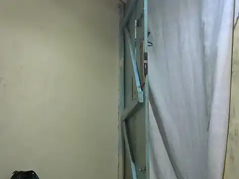 Rerpuss1 online show from April 14, 12:00 pm