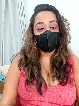 Suger Lips 99 online show from May 27, 7:55 pm