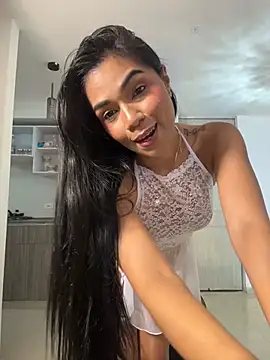MauraGrayy online show from May 7, 10:26 pm