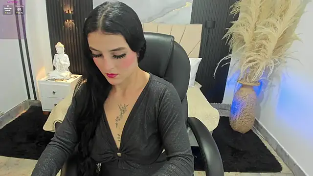 Snapshot of DOMINIKA_LOVY chatting on May 25, 8:04 pm DOMINIKA LOVY online show from May 25, 8:04 pm