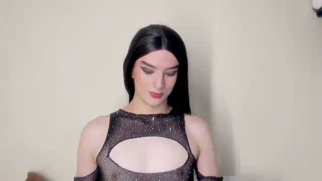 MelanyCollins  online show from July 22, 1:19 am