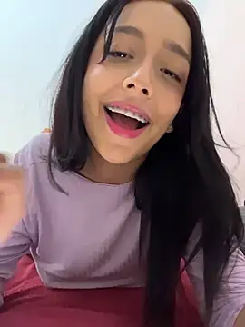 Snapshot of milakitti chatting on June 20, 5:21 am milakitti online show from June 20, 5:21 am