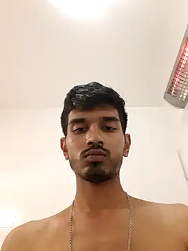 Snapshot of belloheike chatting on April 12, 5:45 am belloheike online show from April 12, 5:45 am