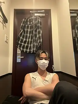tokage00727 online show from May 2, 11:48 am
