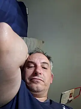 Snapshot of Piotr481 chatting on May 28, 5:49 am Piotr481 online show from May 28, 5:49 am