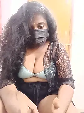 Snapshot of Chinnu-24 chatting on May 10, 6:02 pm Chinnu-24 online show from May 10, 6:02 pm