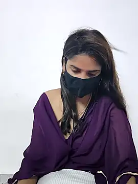 Snapshot of sexy_bhabhii chatting on July 4, 9:21 pm sexy bhabhii online show from July 4, 9:21 pm