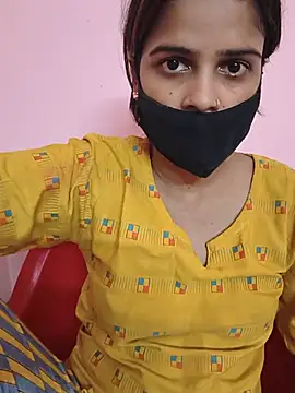 Snapshot of sexy_bhabhii chatting on July 18, 7:39 pm sexy bhabhii online show from July 18, 7:39 pm