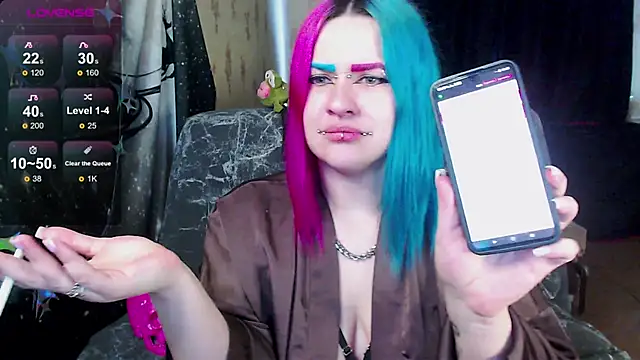 Snapshot of Neon_Baddie chatting on April 15, 3:41 pm Neon Baddie online show from April 15, 3:41 pm