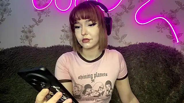 OlayQueen online show from April 26, 4:37 pm