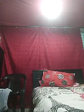 Snapshot of PROSTITUTO-RICO chatting on May 25, 4:07 am PROSTITUTO-RICO online show from May 25, 4:07 am