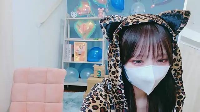 Snapshot of Koto-jpnk chatting on May 30, 12:35 pm Koto-jpnk online show from May 30, 12:35 pm