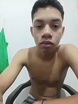 Snapshot of curious_straight_guy chatting on June 29, 1:44 pm curious straight guy online show from June 29, 1:44 pm