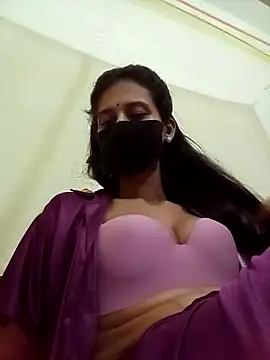 Snapshot of peya5678 chatting on April 29, 5:30 pm peya5678 online show from April 29, 5:30 pm