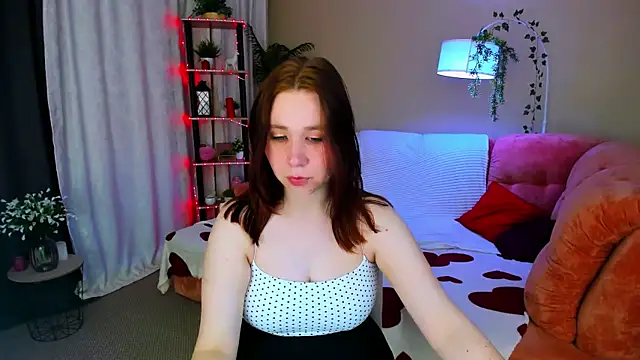 Snapshot of MooonlightSky chatting on July 3, 4:35 pm MooonlightSky online show from July 3, 4:35 pm