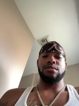 blackdiesel0 online show from April 13, 3:39 pm