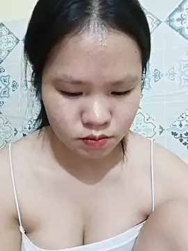 Seraphinahh online show from June 7, 2:54 pm
