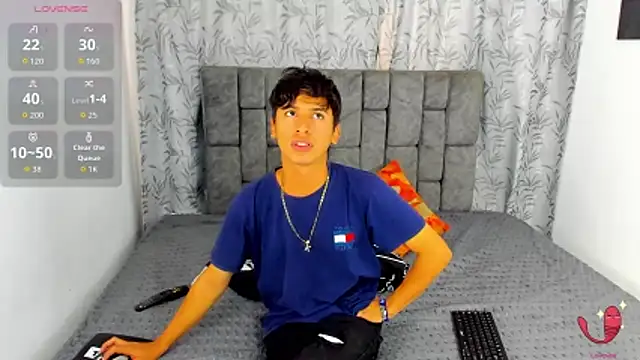 IhanKing online show from June 5, 7:19 pm
