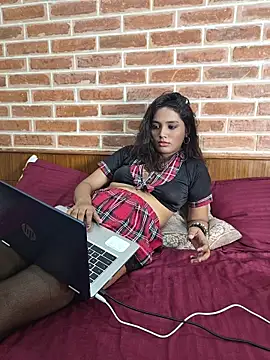 jellyyynspicyyy online show from July 2, 1:39 pm