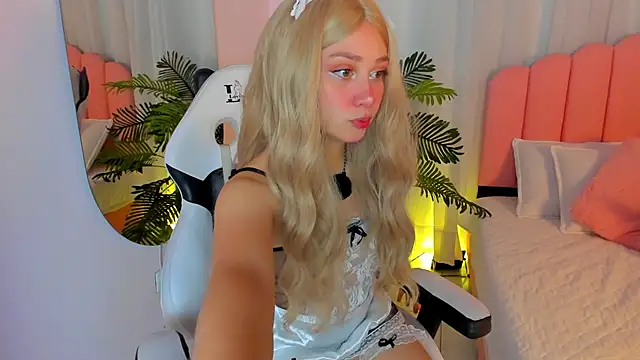 sweett fire online show from April 23, 5:37 pm