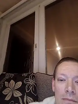 Lul18809 online show from April 14, 10:27 pm