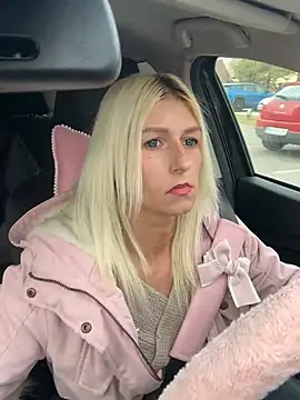 barbiplaymate online show from March 10, 8:59 am