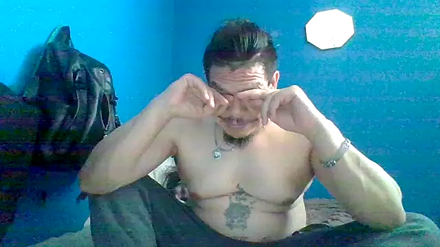 Snapshot of Oskr2024XXX chatting on August 1, 5:56 pm Oskr2024XXX online show from August 1, 5:56 pm
