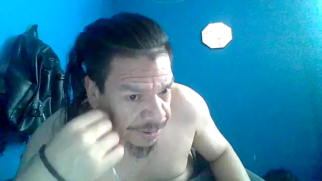 Snapshot of Oskr2024XXX chatting on August 5, 5:49 pm Oskr2024XXX online show from August 5, 5:49 pm