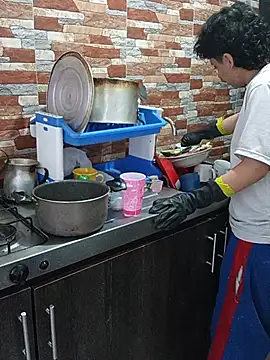 Snapshot of LatinHeatX22 chatting on June 8, 7:58 pm LatinHeatX22 online show from June 8, 7:58 pm