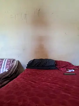 Divine doll online show from April 25, 11:13 am