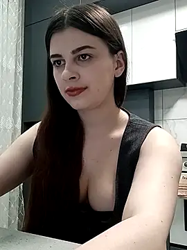 Snapshot of Eveline5038 chatting on May 9, 11:21 pm Eveline5038 online show from May 9, 11:21 pm