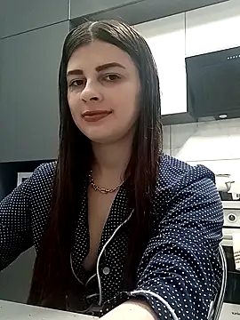 Snapshot of Eveline5038 chatting on May 15, 6:48 pm Eveline5038 online show from May 15, 6:48 pm