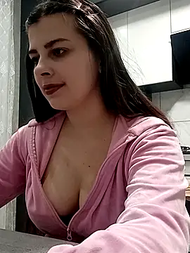 Snapshot of Eveline5038 chatting on June 29, 9:48 pm Eveline5038 online show from June 29, 9:48 pm