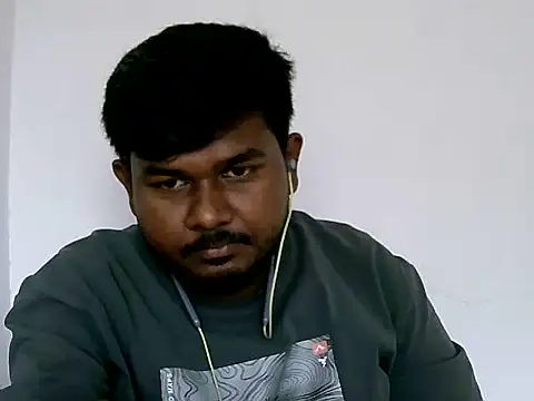 Snapshot of buddu69 chatting on July 18, 7:12 am buddu69 online show from July 18, 7:12 am