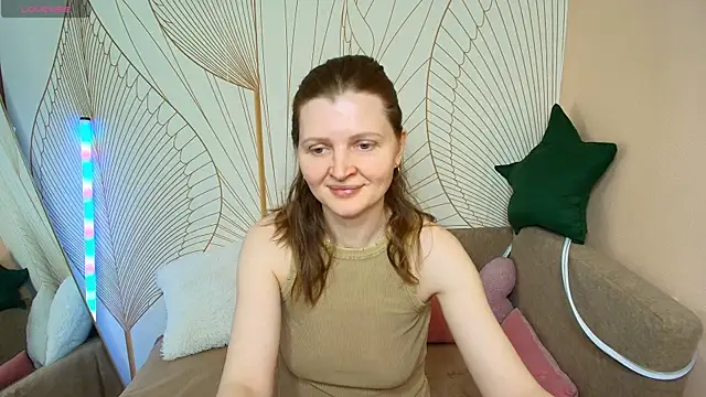 Snapshot of Liza__Evans chatting on May 4, 2:07 am Liza Evans online show from May 4, 2:07 am