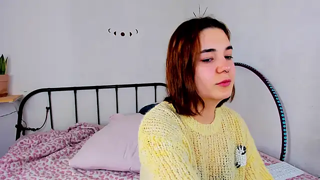 LiyaFly online show from June 11, 2:48 pm