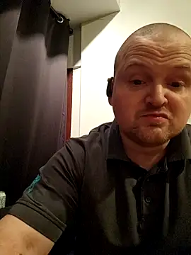 P4YNE online show from April 23, 5:41 am