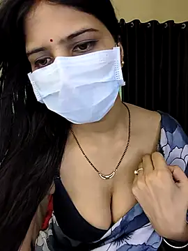 Snapshot of Eva_Elexx chatting on June 9, 6:52 pm Eva Elexx online show from June 9, 6:52 pm