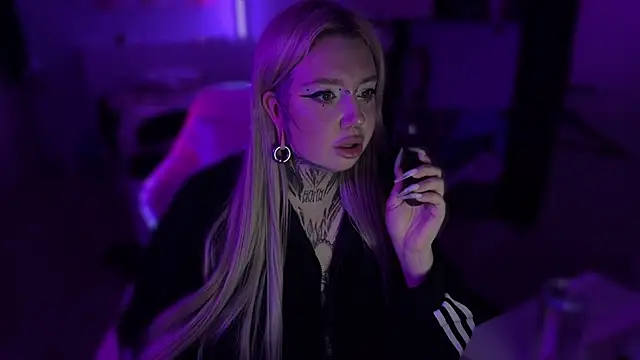 Chibiis online show from April 22, 9:38 pm