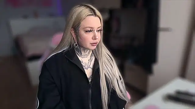 Chibiis online show from April 24, 1:13 pm