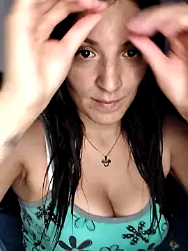 Snapshot of tina_sussy chatting on May 31, 8:10 pm tina sussy online show from May 31, 8:10 pm