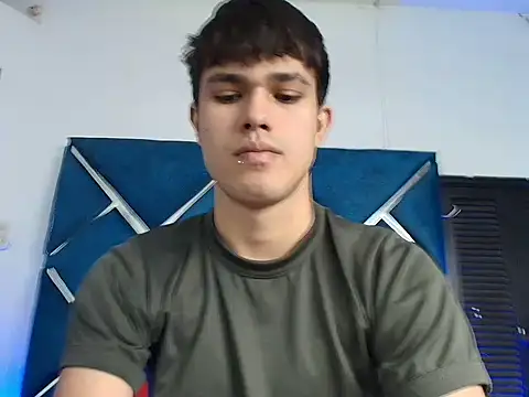EdwinBoys online show from April 22, 1:01 pm