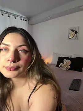 juanitablue online show from July 23, 5:22 pm