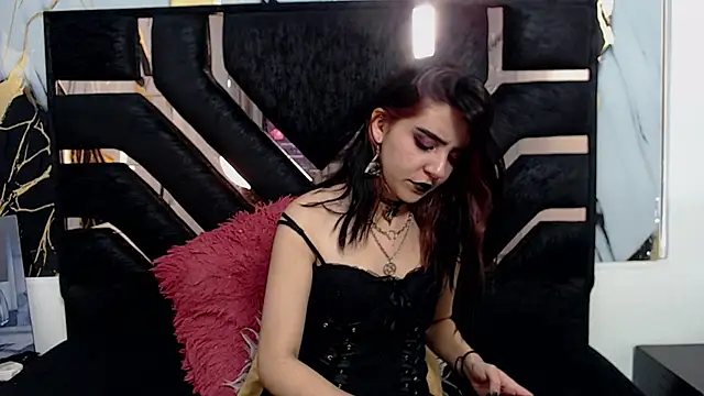 Snapshot of amberblackcs01 chatting on May 24, 5:29 pm amberblackcs01 online show from May 24, 5:29 pm
