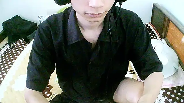 Snapshot of Kangc369 chatting on May 12, 6:54 am Kangc369 online show from May 12, 6:54 am