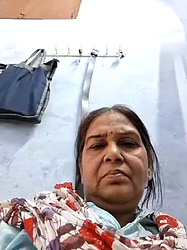 Snapshot of Shalini3456 chatting on May 5, 11:40 am Shalini3456 online show from May 5, 11:40 am
