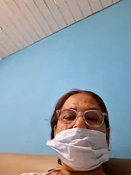 Snapshot of Shalini3456 chatting on May 8, 2:22 pm Shalini3456 online show from May 8, 2:22 pm